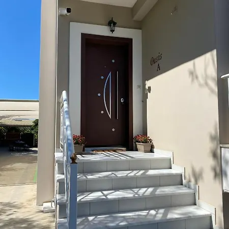 Oasis Villa - Maisonette A Verga Kalamata Exterior photo